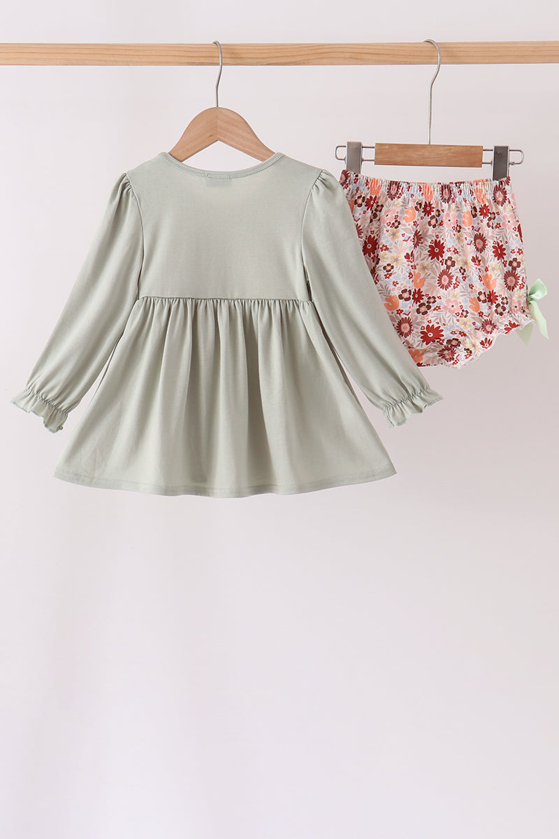 Sage Turkey Applique Bow Bloomer Set