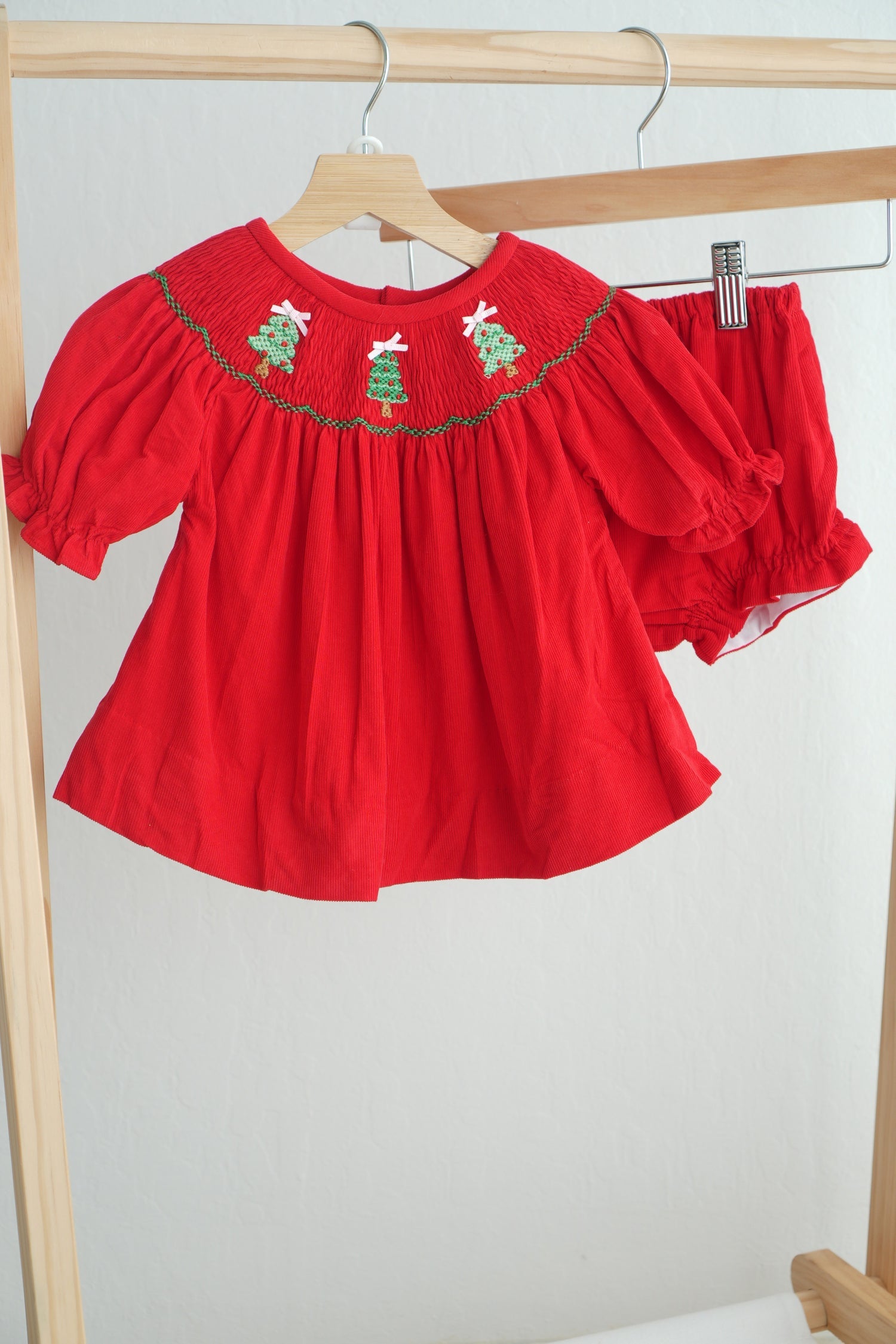 RED CHRISTMAS TREE HAND SMOCKED BLOOMER SET